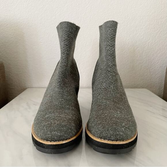 Sofft Elaina Wedge Sock Boots Gray Size 7 New - Picture 3 of 10